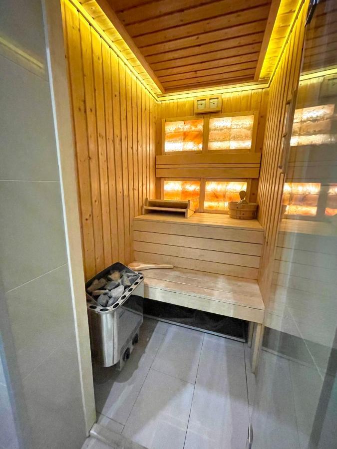 Pearl Lux Residency - Finn Sauna & Steam Room Budapest Bagian luar foto